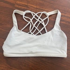 Lululemon Free To Be Wild Sports Bra